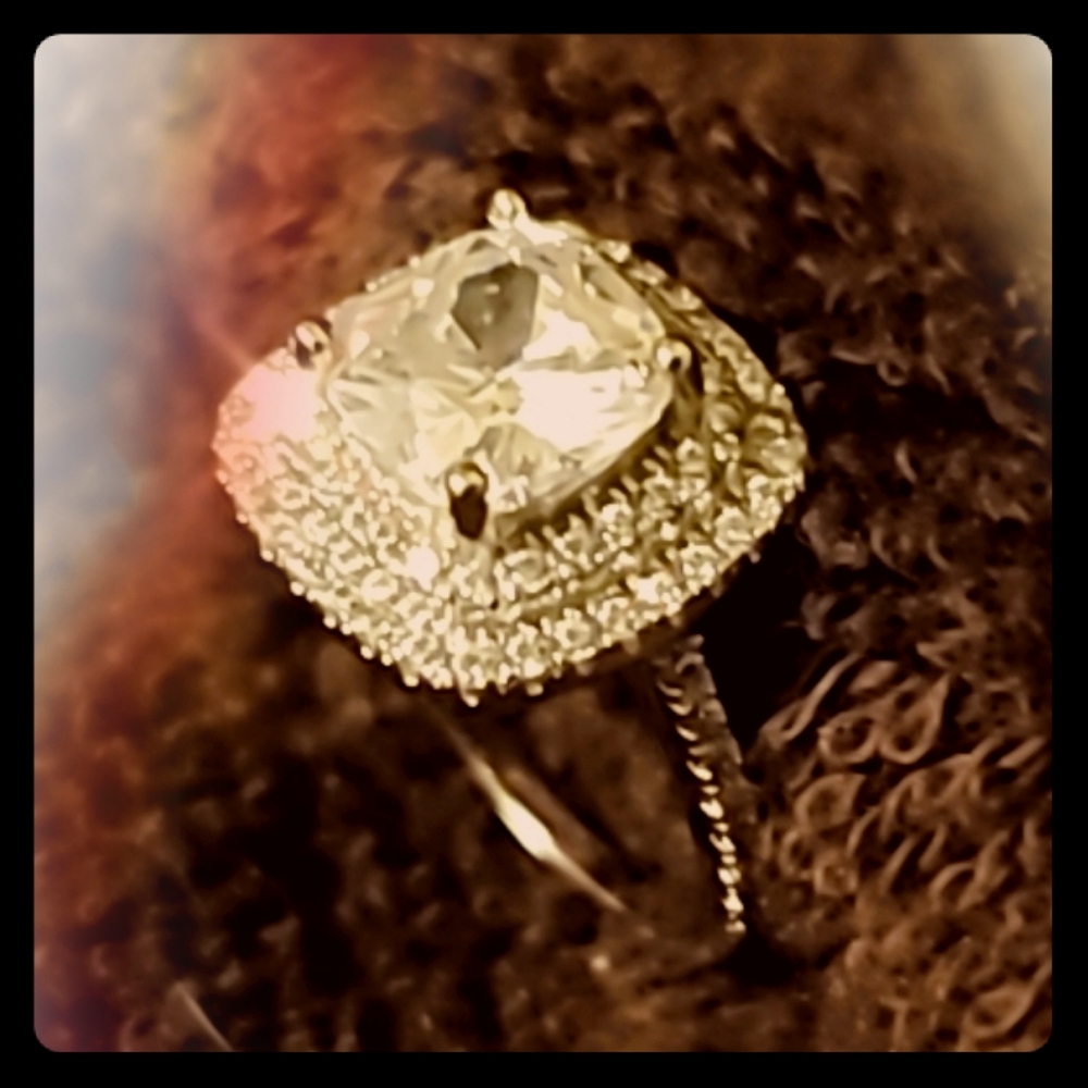 Cubic zirconia ring size 7
